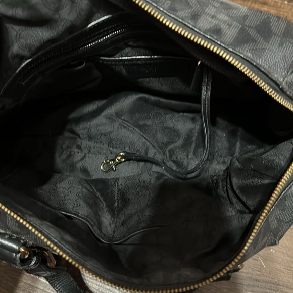 Used Mikael Kors black bag - Picture 4 of 7